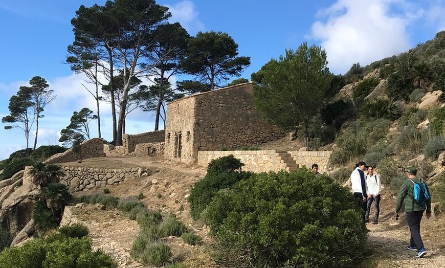 Image 16: Sierra de Tramuntana caminata con pequeño picnic
