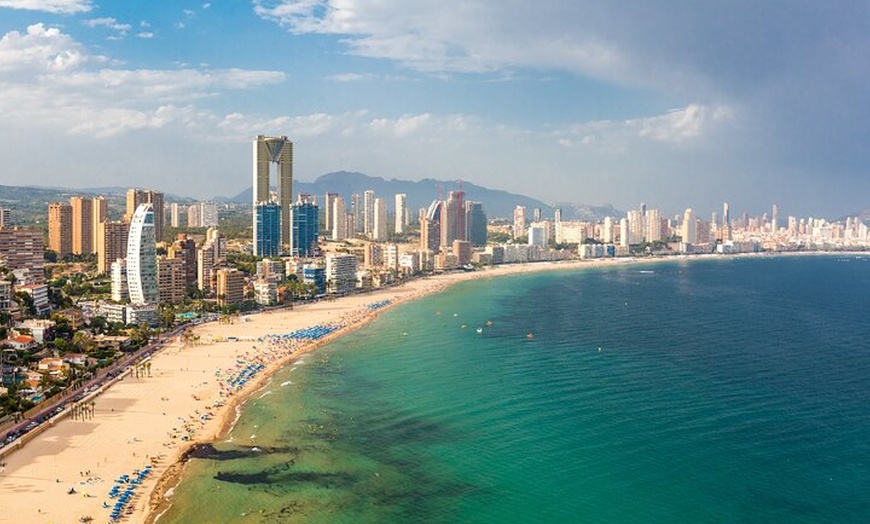 Image 28: Excursión privada de lujo a Benidorm y Guadalest – Historia, vistas...
