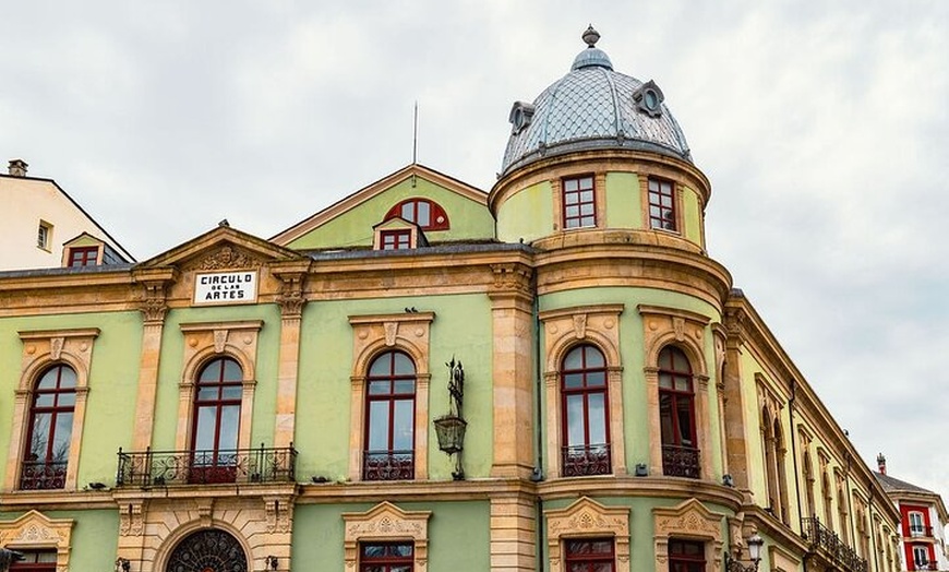 Image 8: Tour a pie en grupo por Lugo