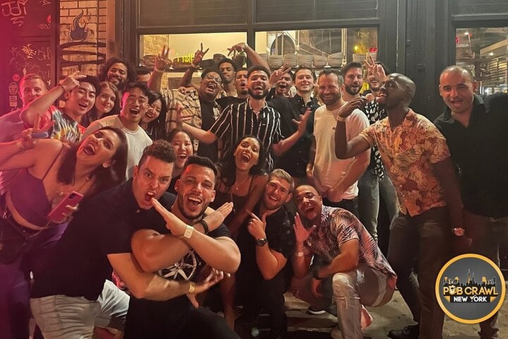NYC Pub Crawl Experience