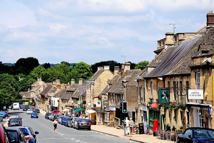 Oxford: to Cotswolds (Half Day)