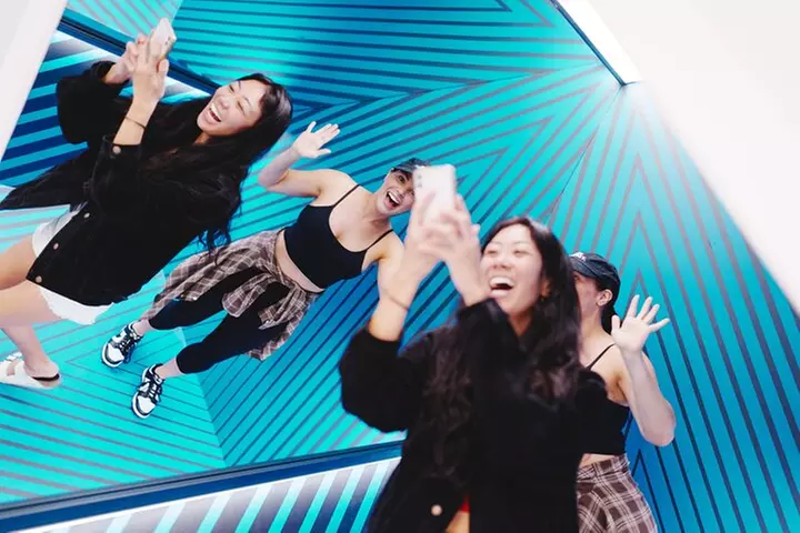 Austin Museum of Illusions Admission Ticket