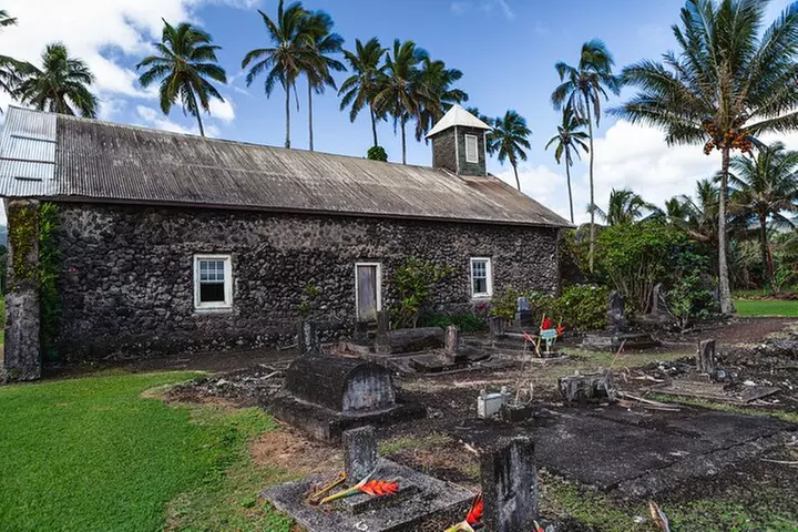 Maui: Road to Hana Adventure with Farm to Table Lunch