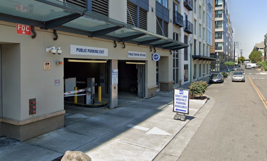 Image 3: Parking at Broadway Grand Apartments Garage