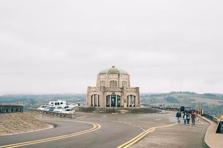 Morning Multnomah Falls and Gorge Waterfalls Tour