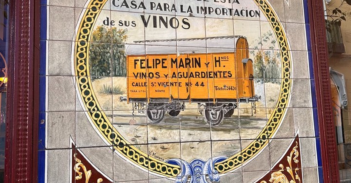 Tour de tapas con bebidas en Malasaña y Chueca, Madrid