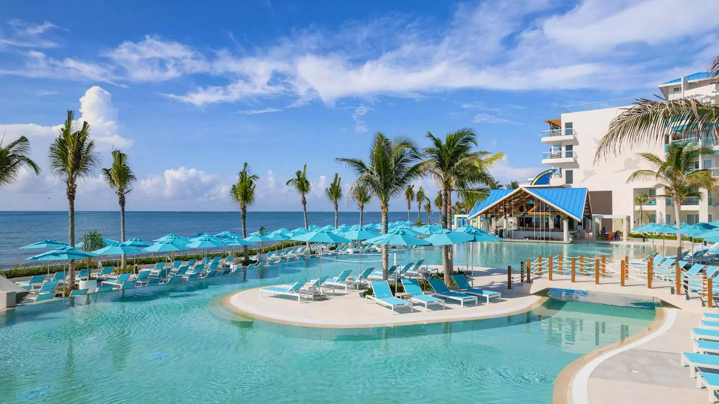 ✈ MEXICO | Puerto Morelos - Margaritaville Island Reserve Riviera M...