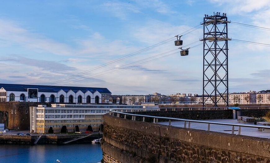 Image 8: Brest: Visite à pied Historique avec tour en Téléphérique