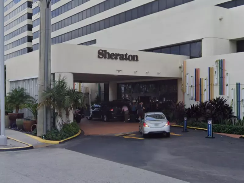 Parking at Sheraton Airport Garage