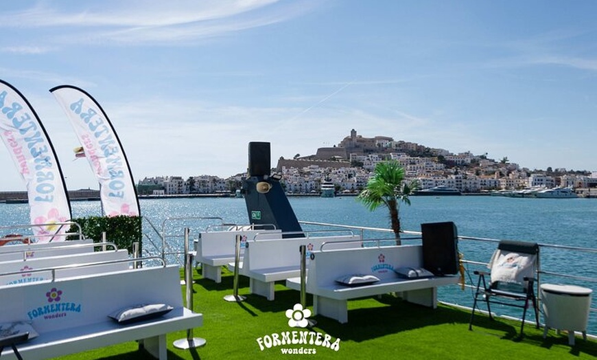 Image 5: Ibiza–Formentera 360° : All-inclusive Boat Trip