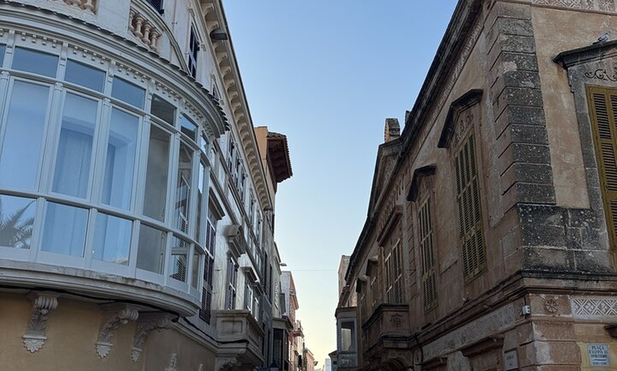 Image 5: Exclusivo tour privado a pie por Ciutadella