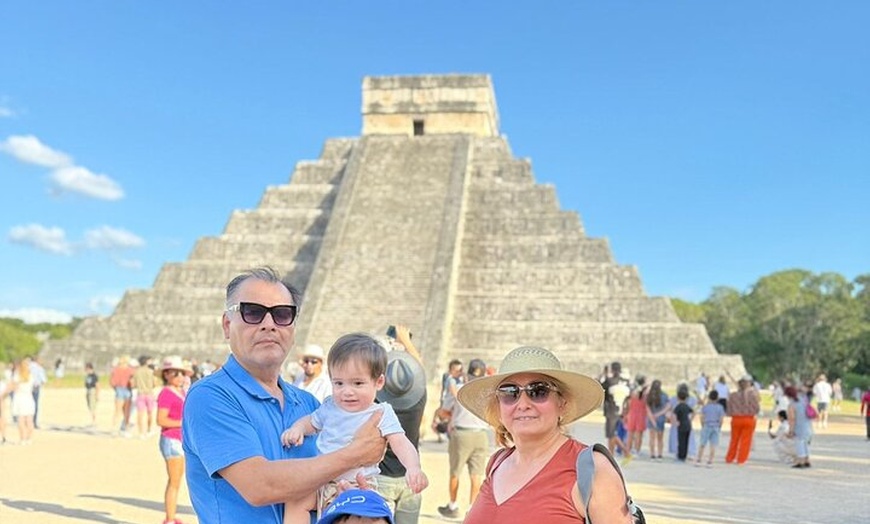 Image 3: Chichen Itza tour with Cenote and Valladolid