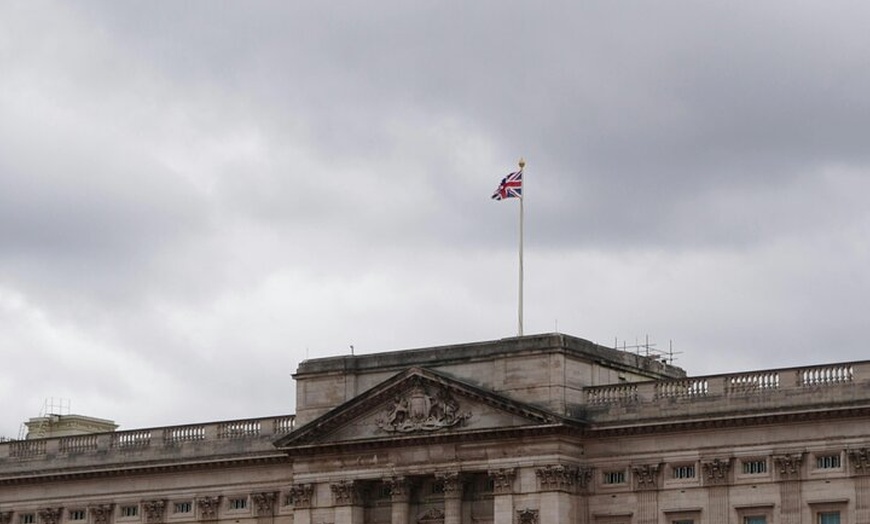 Image 22: London's Top Iconic Sights Tour with Fun, Local Tour Guide