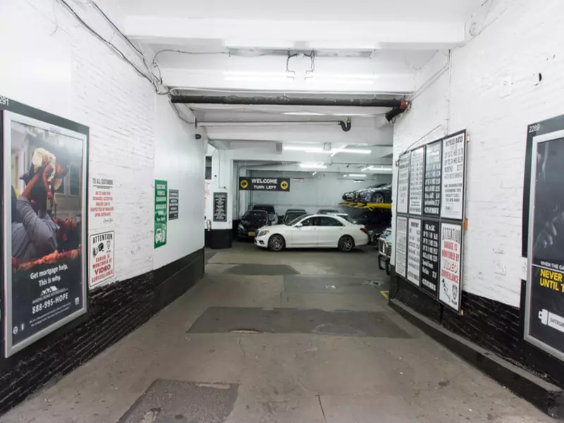 Parking at Park-it Management - 221 Thompson St. Garage