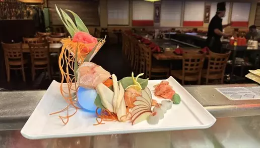 $20 For $40 Worth Of Casual Dining (Also Valid On Take-Out W/
Min. Purchase of $60) - Second Medium