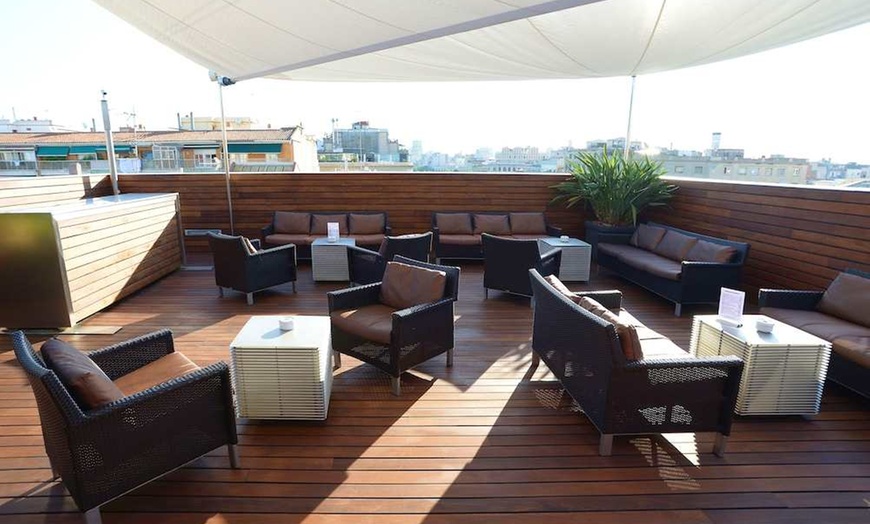 Image 10: ✈ SPAGNA | Barcellona - Hotel Soho Barcelona 3* - Centro città