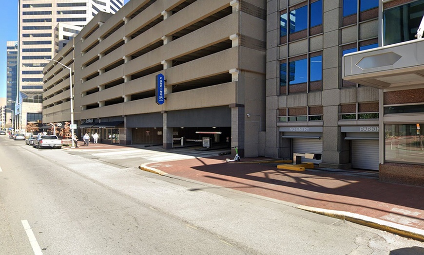 Image 1: Parking at Market Tower Garage