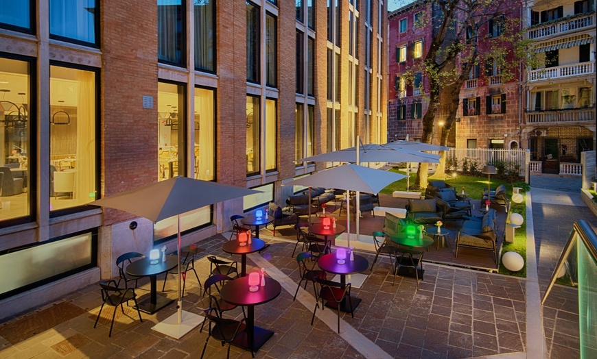 Image 12: ✈ ITALIE | Venise - Avani Rio Novo Venice Hotel 4*, 2 nuit - City b...