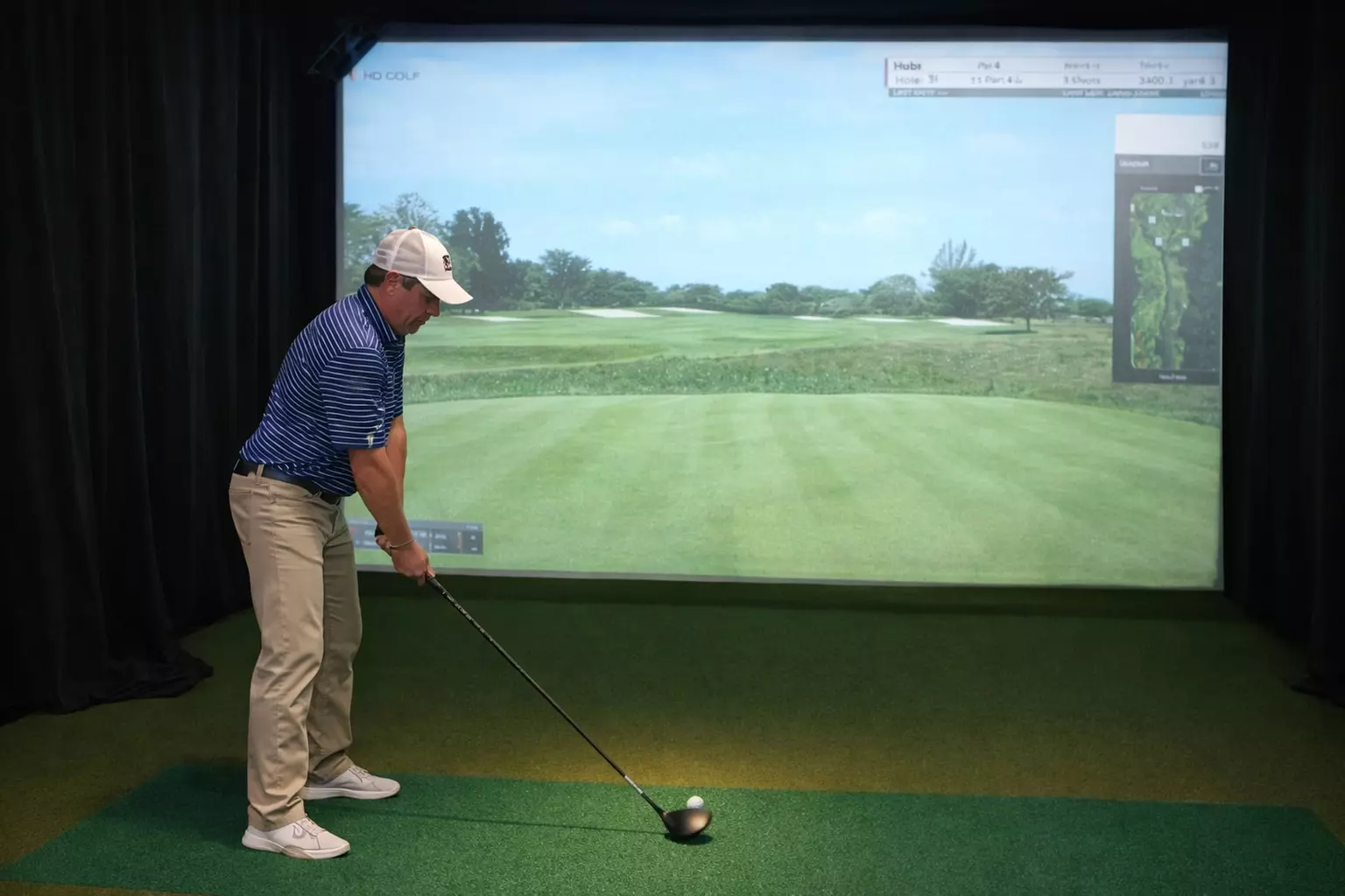 $55 For 2 Hours of Indoor Golf for 2 People + 2 Non-Alcoholic Bever...