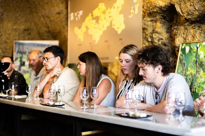 Caves Ambacia, visite et initiation à la dégustation, Amboise