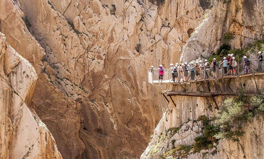 Image 2: Excursión al Caminito Del Rey desde Málaga en autobús