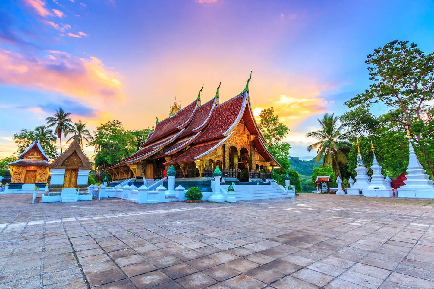 ✈ LAOS | Luang Prabang - Entdecken Sie das wilde, spirituelle und a...