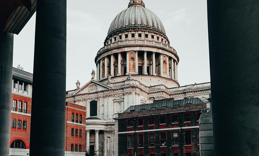 Image 29: London's Top Iconic Sights Tour with Fun, Local Tour Guide