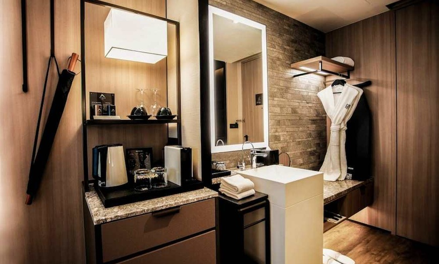 Image 25: ✈ SINGAPORE - The Clan Hotel Singapore by Far East Hospitality 5* -...