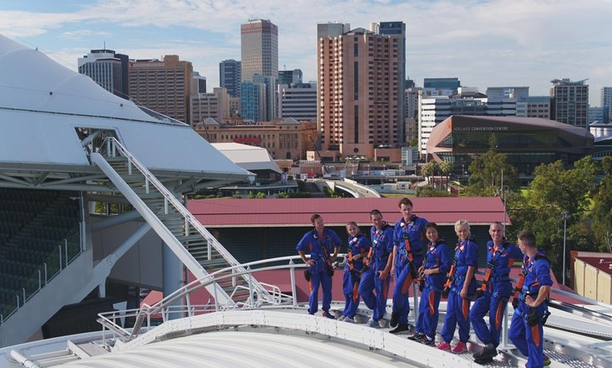 Image 5: RoofClimb Adelaide Oval Experience
