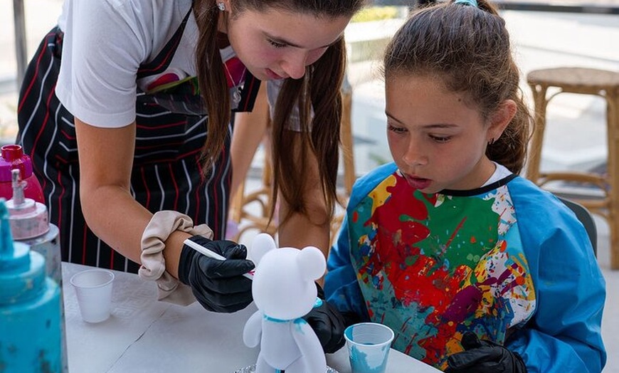 Image 10: Taller de Arte Fluido Creativo: Diseña tu propio oso en Alicante