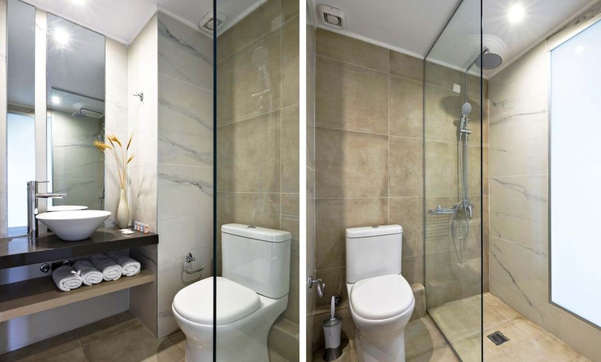 Image 8: ✈ CRÈTE | Gouves - Gouves Bay by Omilos Hotels 4*, 3 nuit - Tout in...