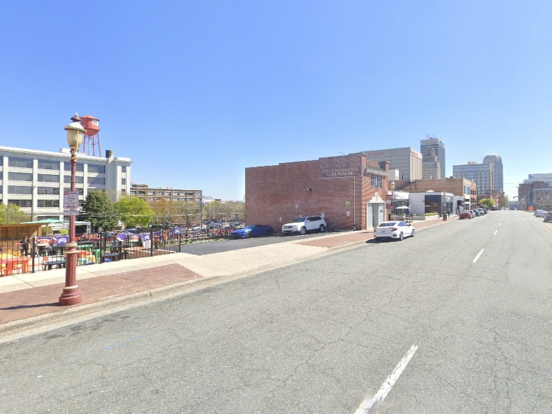 Parking at 623 N. Liberty St. Lot