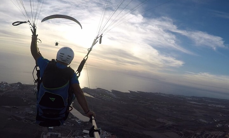 Image 8: Vuelo en Parapente Tandem en Costa Adeje desde 1100m