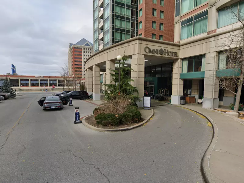 Parking at Omni Severin Hotel - Valet Kiosk - Second Medium