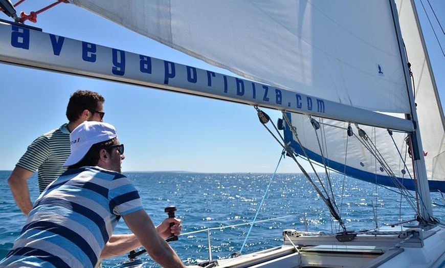 Image 11: Excursión y ruta en Velero a Formentera