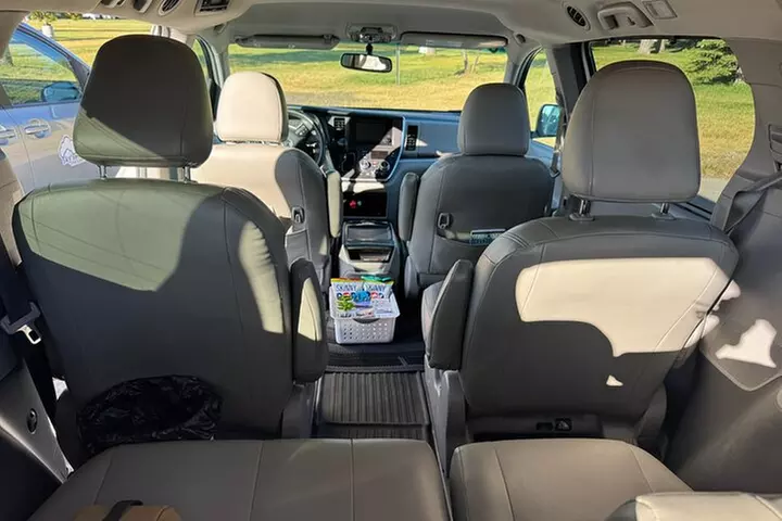 Teton & Yellowstone | Wildlife, Hot Springs, & Mountains PRIVATE