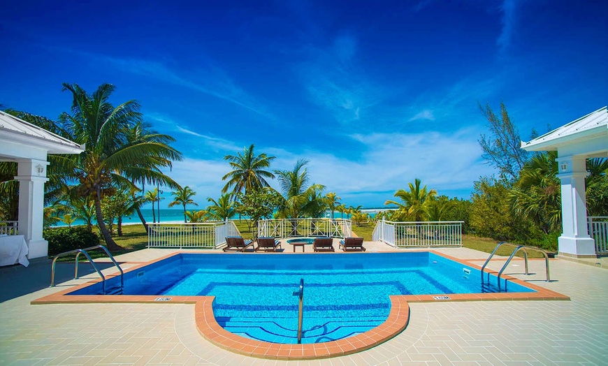 Image 1: ✈ CUBA | Varadero - Playa Punta Hicacos 5* - Surclassement offert