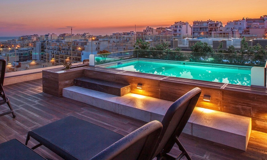 Image 1: ✈ MALTA | Mellieha - Solana Hotel & Spa 4* - Rooftop swimming pool