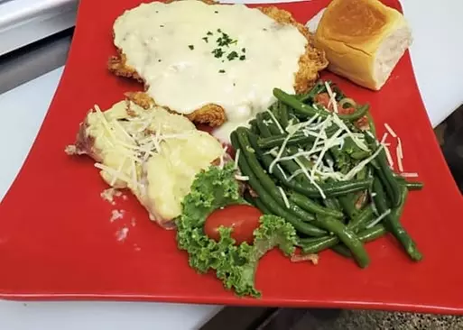 5% Cash Back at Red Balloon Cafe