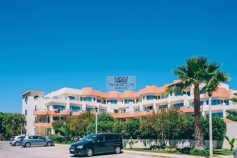 ✈ ALGARVE | Albufeira - Muthu Forte da Oura Apartment Hotel 5*, 2 n...