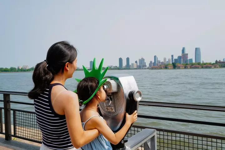 Statue of Liberty and Ellis I - Statue of Liberty and Ellis