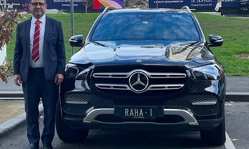 Image 7: Private Chauffeur Transfer Melbourne CBD to Airport