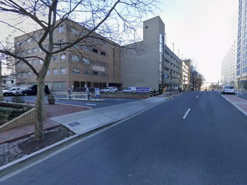 Parking at 7475 Wisconsin Ave. Lot