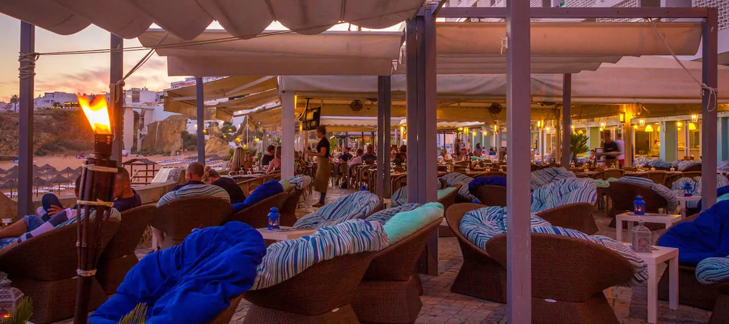 ✈ ALGARVE | Albufeira - Sol e Mar Adults Only 4*, 2 nachten - Aan zee