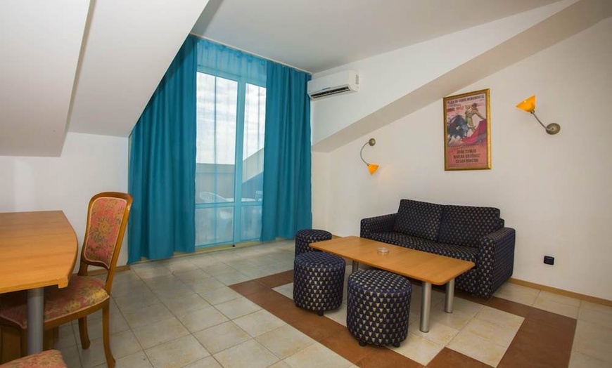 Image 14: ✈ BURGAS | Elenite - Hotel Royal Bay 4*
