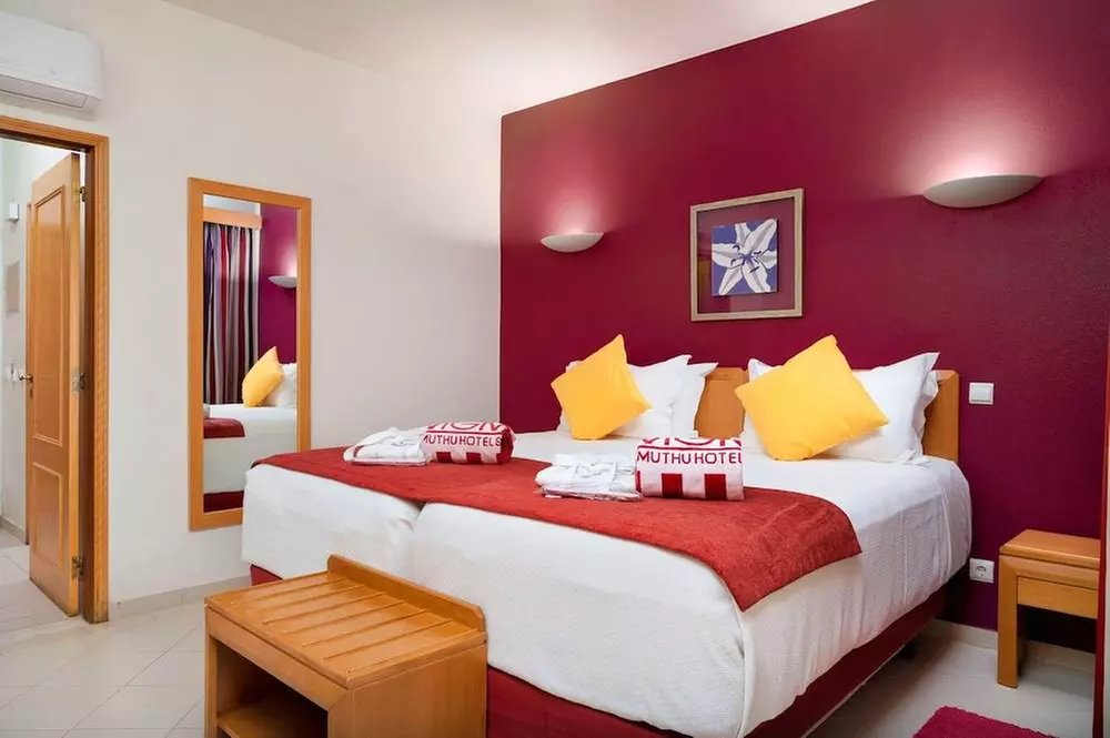 ✈ ALGARVE | Albufeira - Muthu Forte da Oura Apartment Hotel 5*, 2 n...