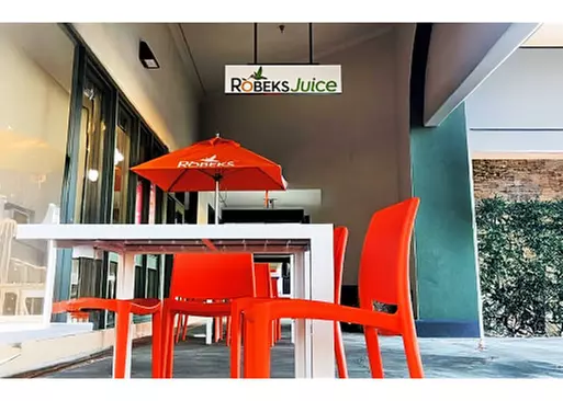 5% Cash Back at Robeks Fresh Juices - Doral