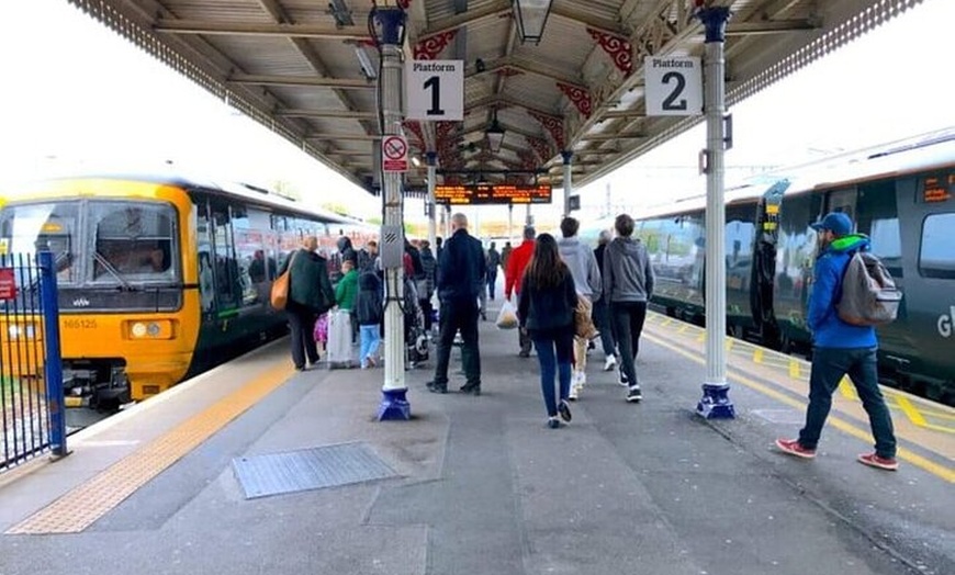 Image 2: From London: Windsor Castle Full Day Guided Tour By Train