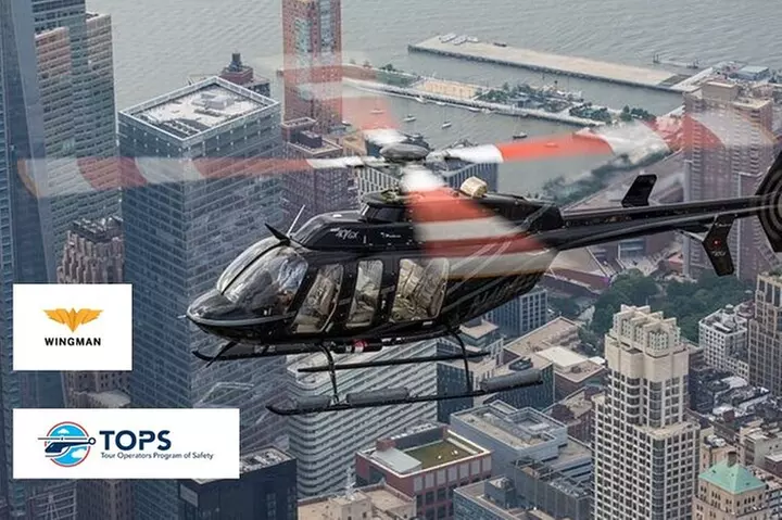 New York Helicopter Tour: Manhattan Highlights