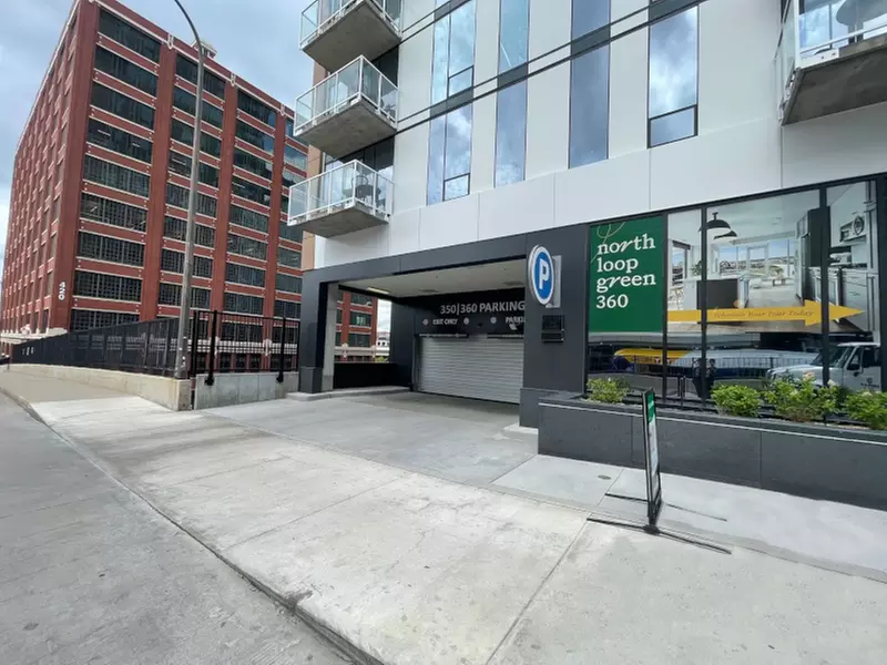 Parking at North Loop Green Garage - Primary Image